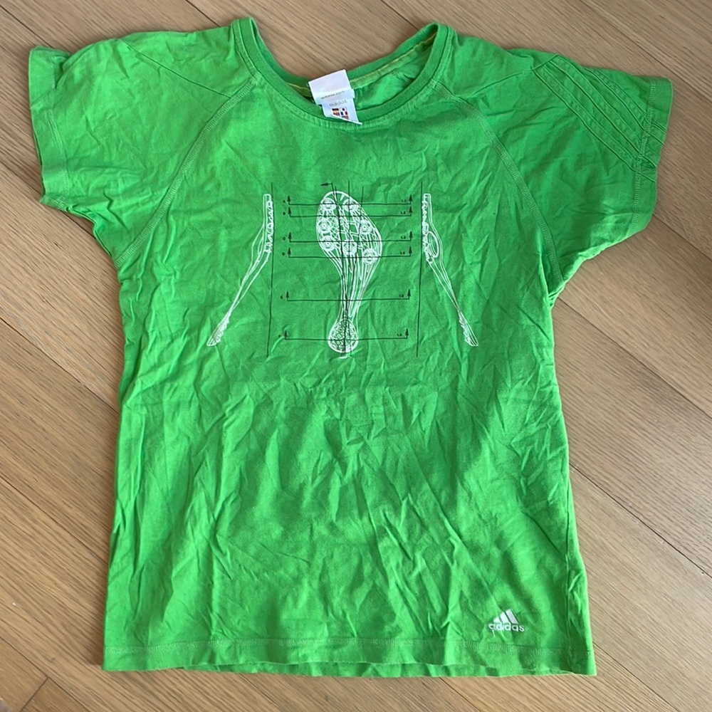 Vintage Adidas T-Shirt in Green